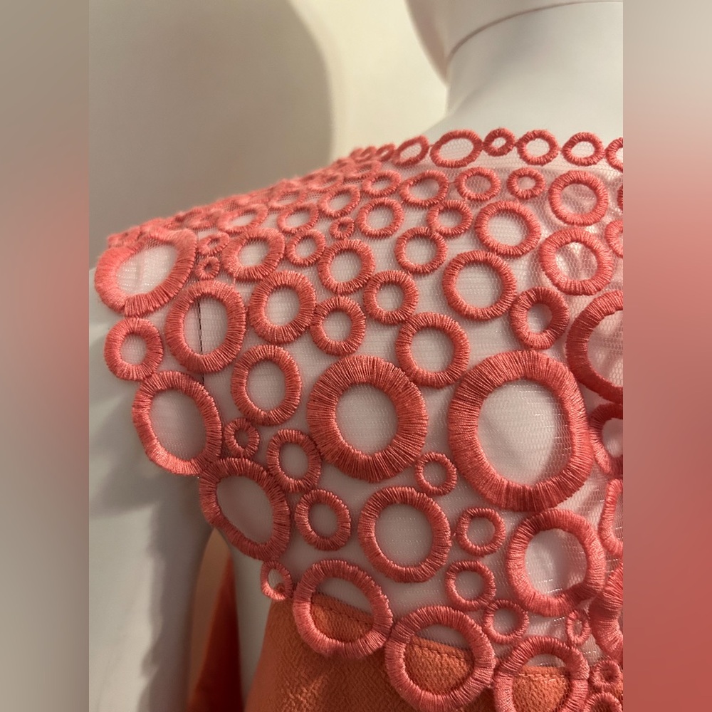Trina Turk 0 Coral Pink Embroidered Sheath Cocktail Party Dress Elegant Boho - Picture 7 of 10